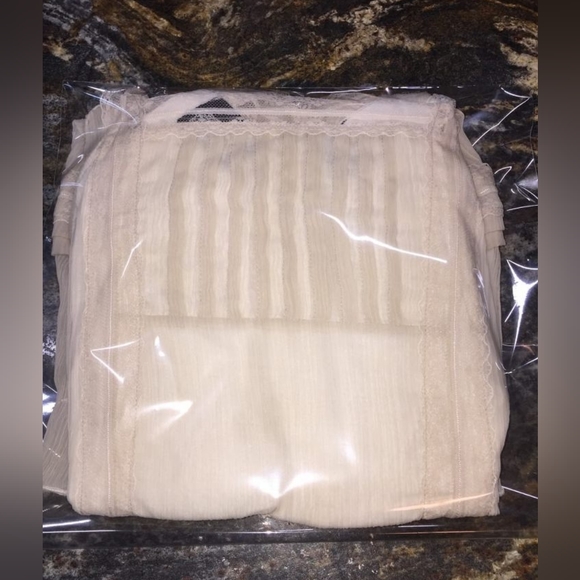 Off white creamy beige slip dress Angie size medium - Picture 12 of 12